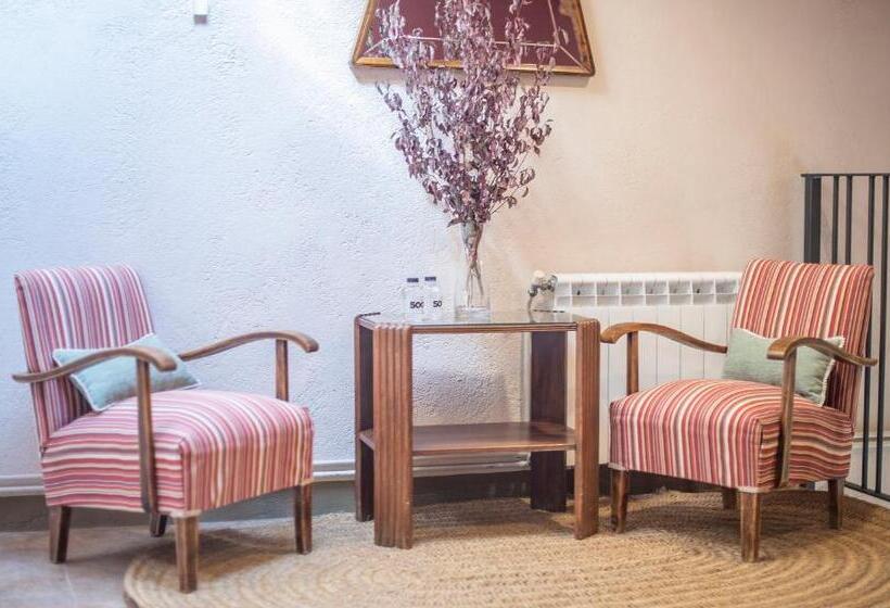 تختخواب و صبحانه Cal Giral Ii