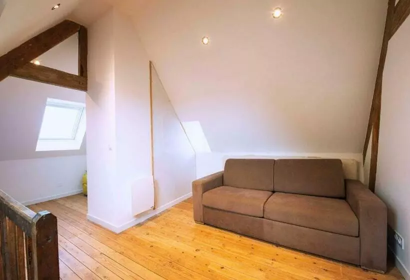 Aamiaismajoitus (B&B) Le Presbytère Du Talbert