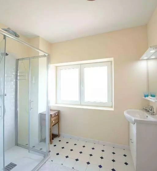 Aamiaismajoitus (B&B) Le Presbytère Du Talbert