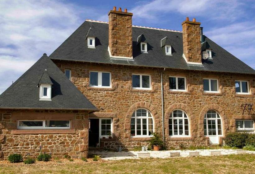 Bed and Breakfast Le Presbytère Du Talbert