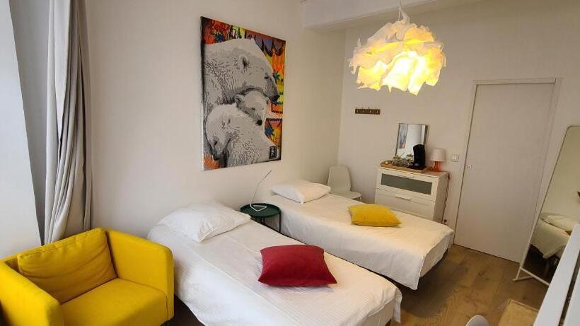 پانسیون Chambre De Charme à Saulieu