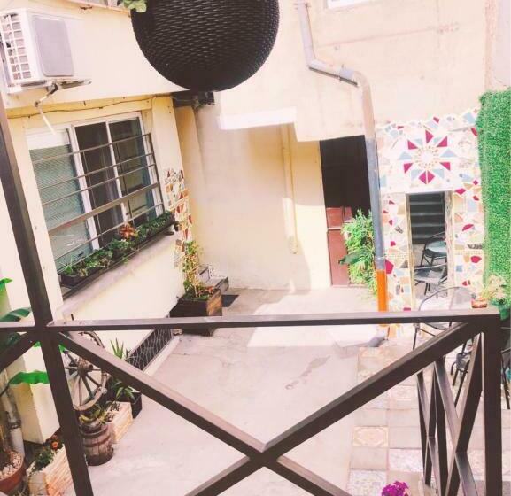 Pensionat Happy Studios Opera 3