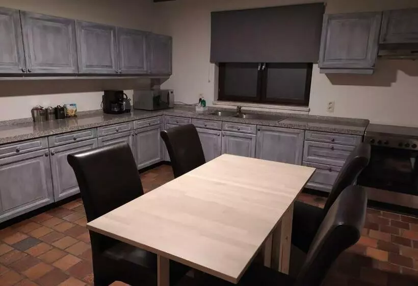 Surrender Three Bedrooms