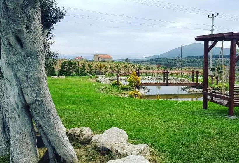 Adayel Otel & Bağ Evi
