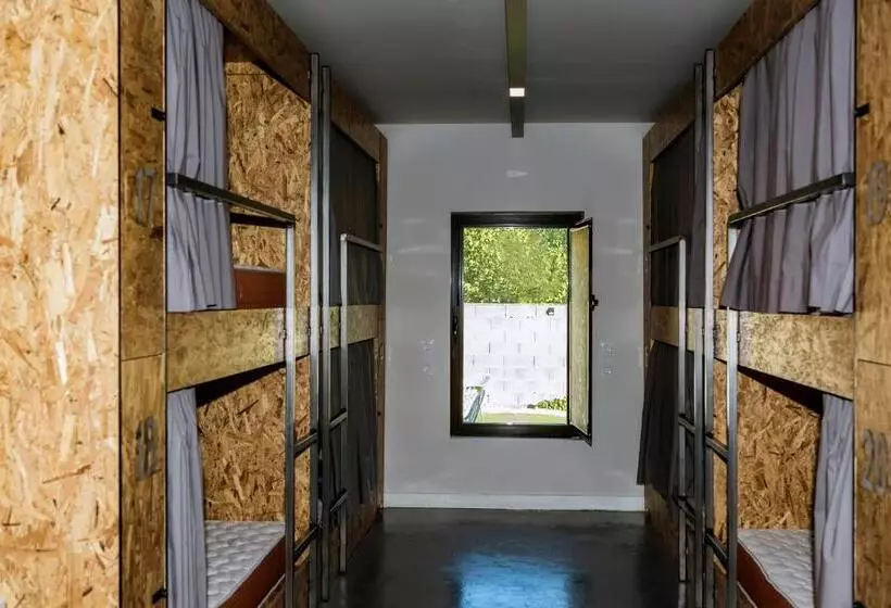 Albergue Santiago 15 Monforte