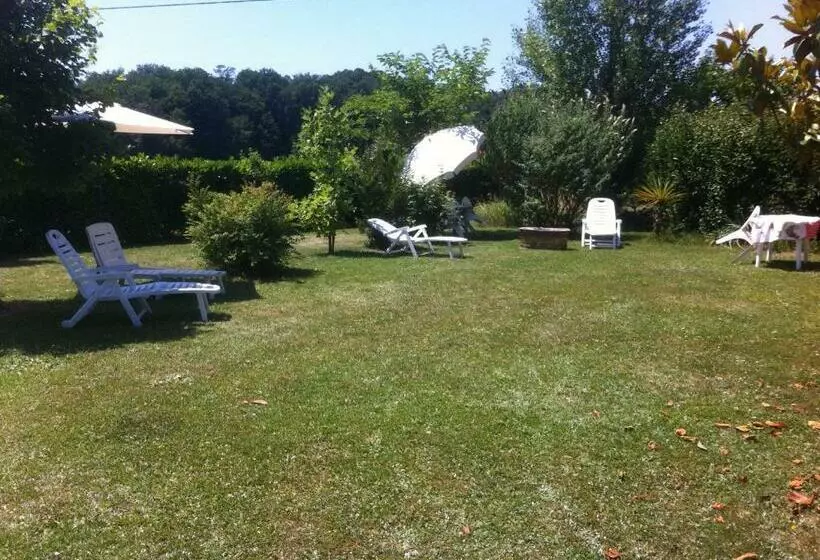 Aamiaismajoitus (B&B) Chambre D Hôtes La Cavaille