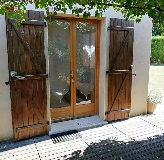 Aamiaismajoitus (B&B) Chambre D Hôtes La Cavaille