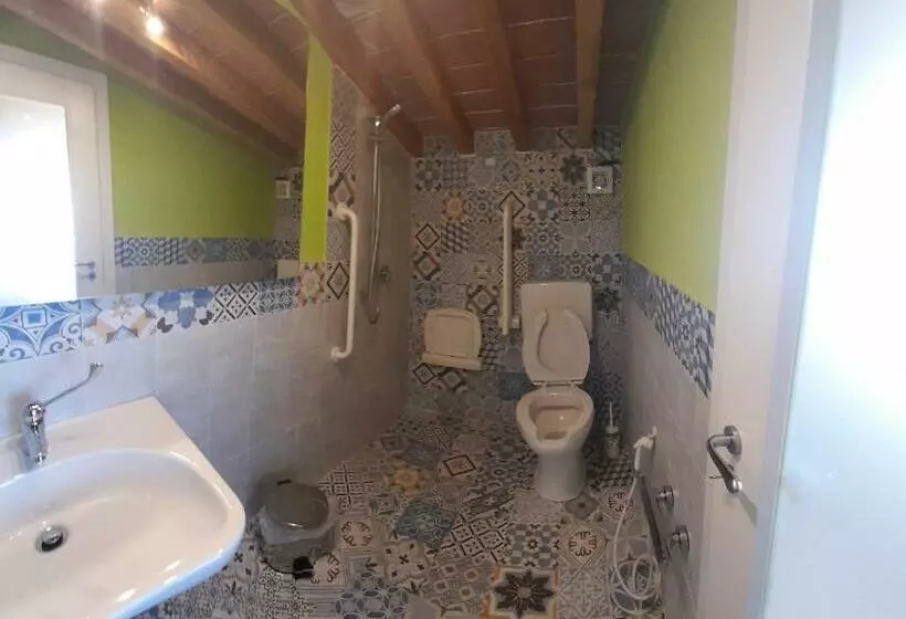 هتل Agriturismo Ninfe Di Bosco