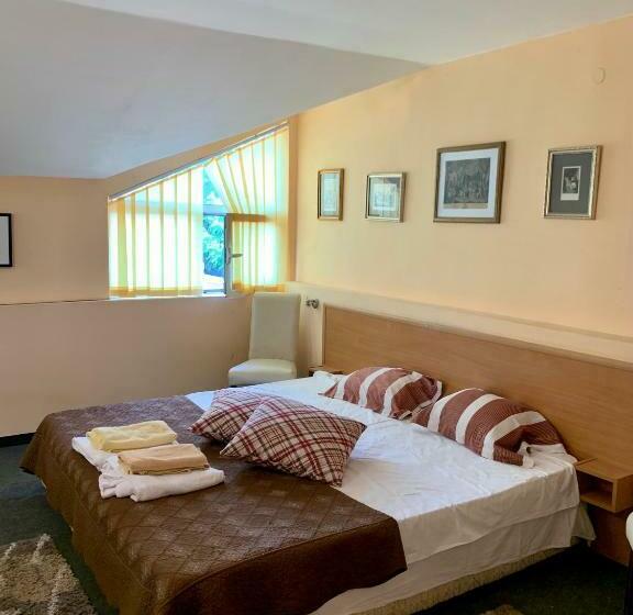 Отель Club 2008