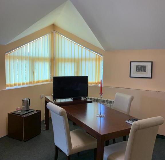 Отель Club 2008