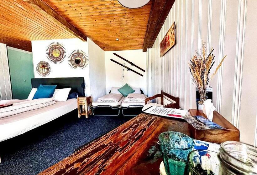 酒店 Hôtel Restaurant Les Cernets Swiss Lodge Ssh