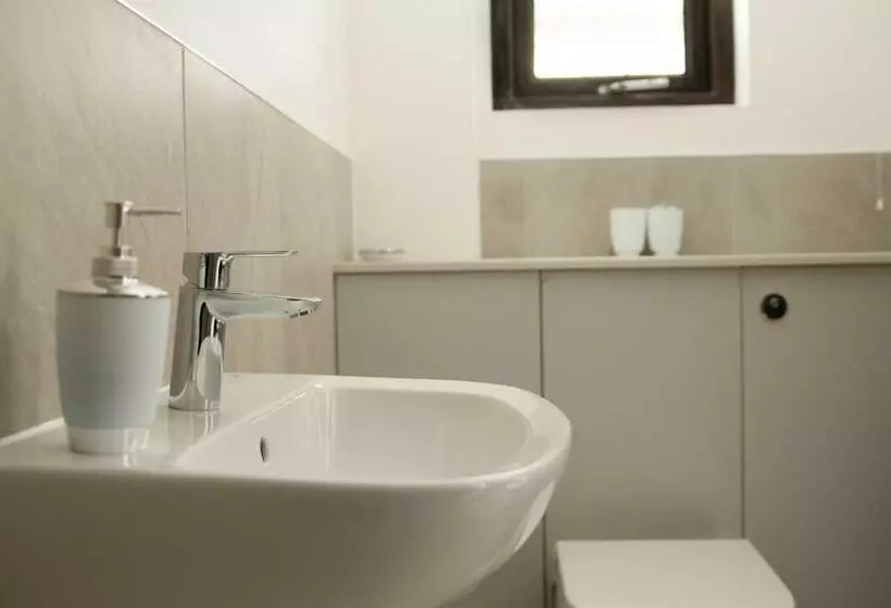 Lodges At Flimwell Park