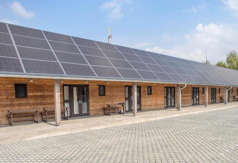 Lodges At Flimwell Park