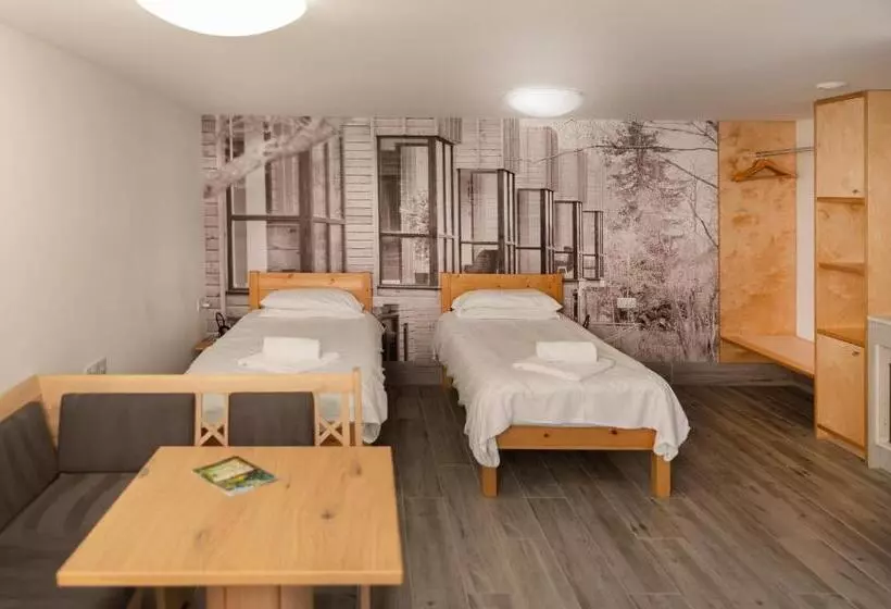 Lodges At Flimwell Park