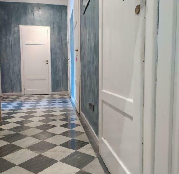 پانسیون Casa Calathea