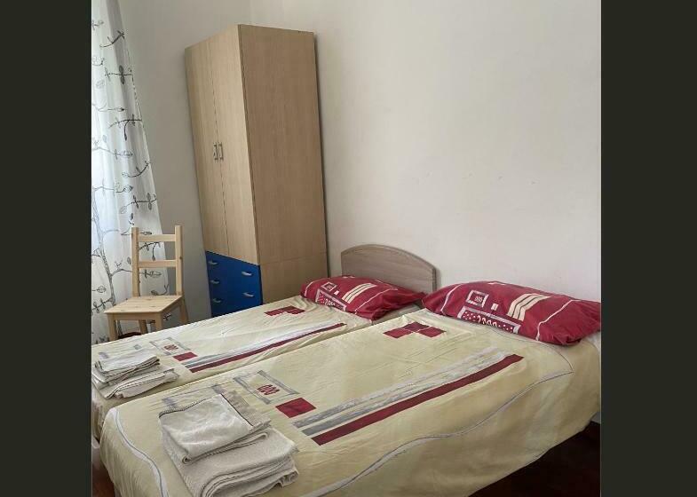 پانسیون Casa Calathea