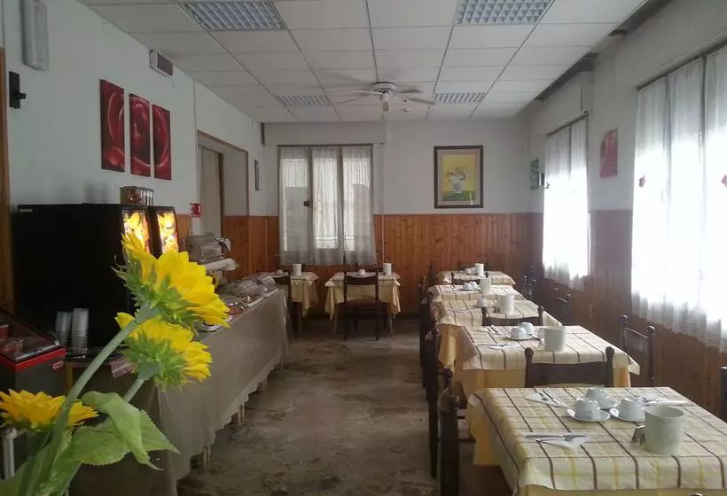 هاستل Villa Arlotti