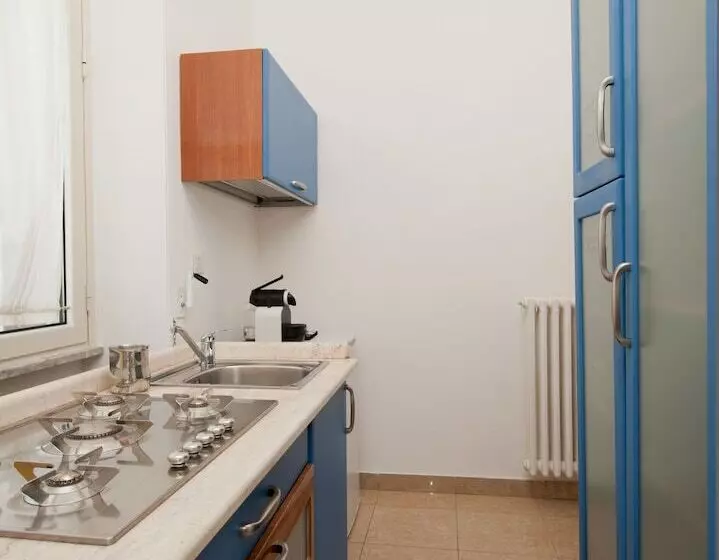 تختخواب و صبحانه Mirage Lecce