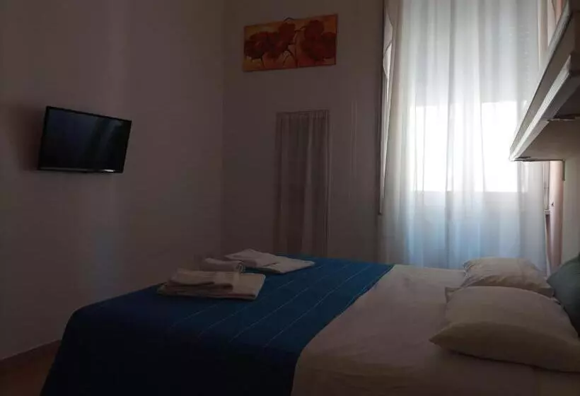 تختخواب و صبحانه Mirage Lecce