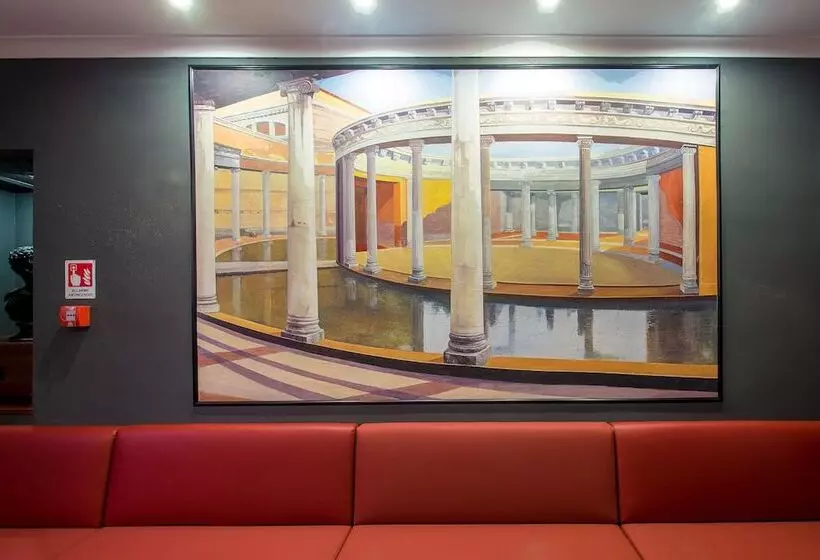 مسافرخانه Alessandro Palace & Bar