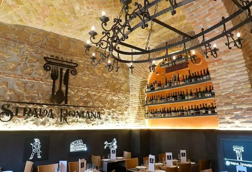 مسافرخانه Alessandro Palace & Bar