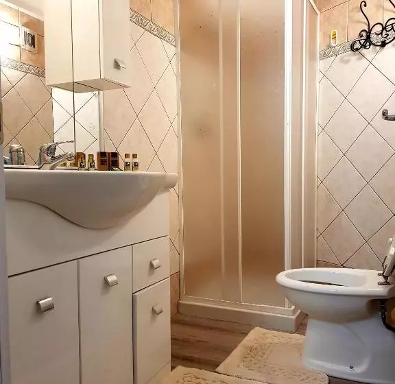 مسافرخانه Dreaming Rome