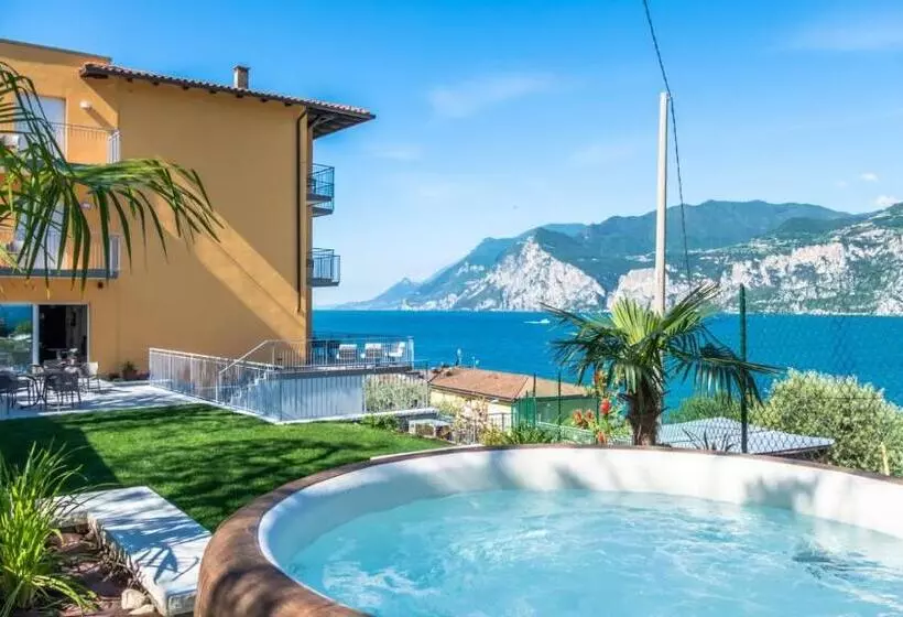 Hotel Casa Marinella