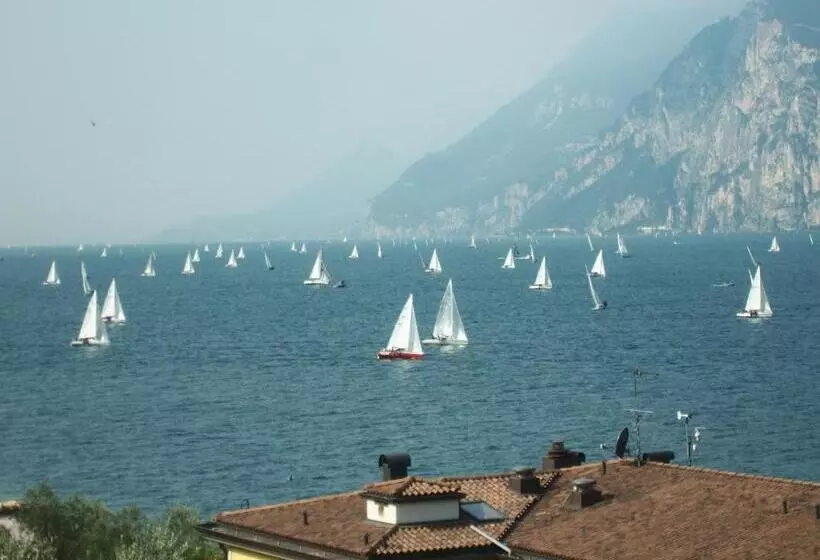 Hotel Casa Marinella