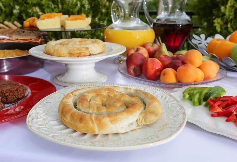 فندق Chloe Luxury