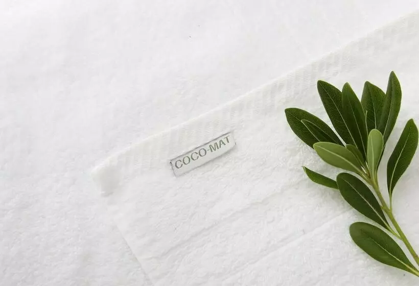 בית מלון כפרי Chloe Luxury