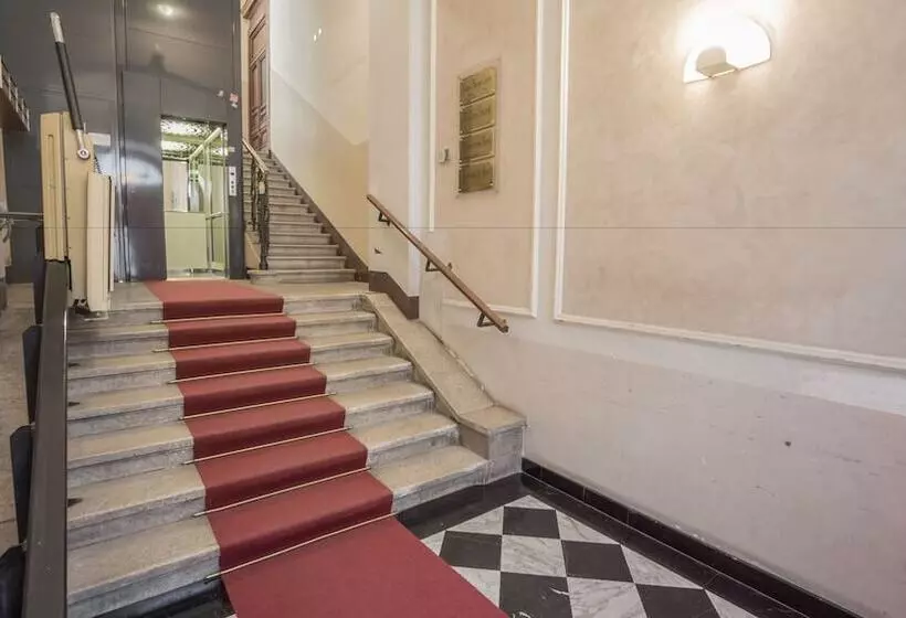 هتل Nuovo Albergo Centro