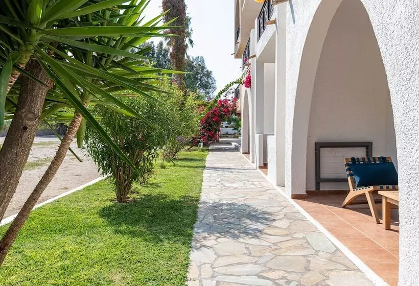 Отель Olympia Mare