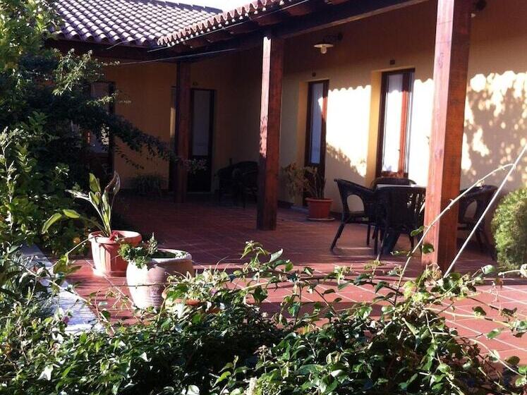 Отель Su Nuraxi