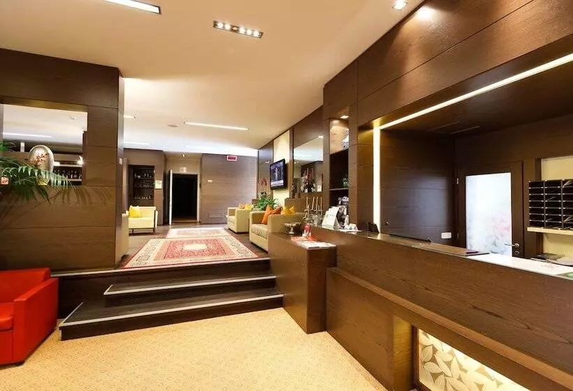 ホテル Villa Delle Rose   Malpensa