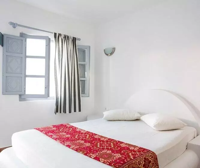 בית מלון כפרי Villa Iliovasilema Santorini