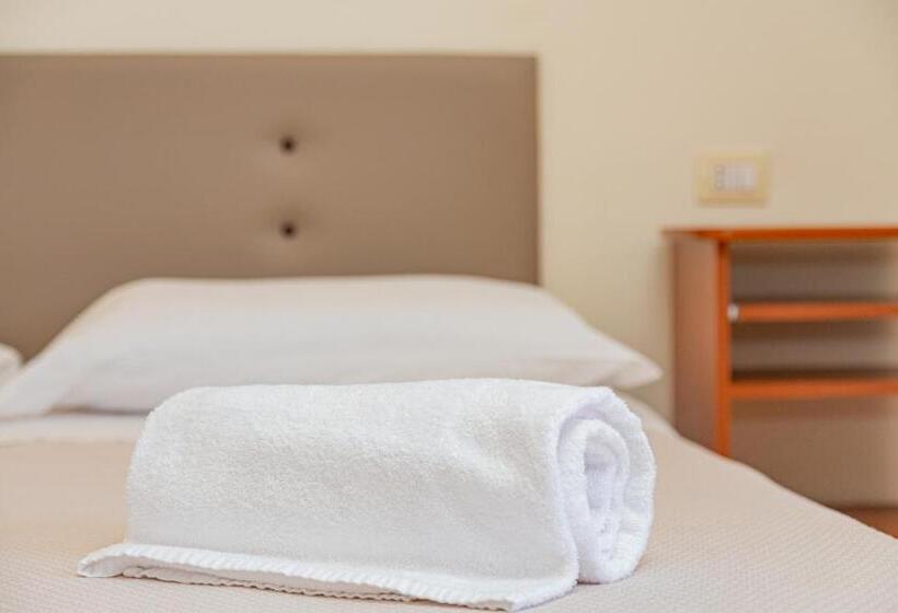 فندق Villa Piras