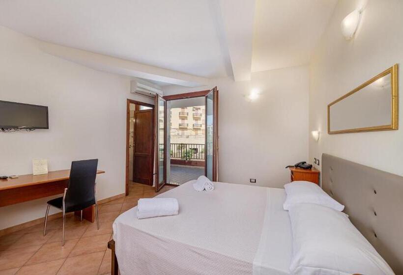 فندق Villa Piras