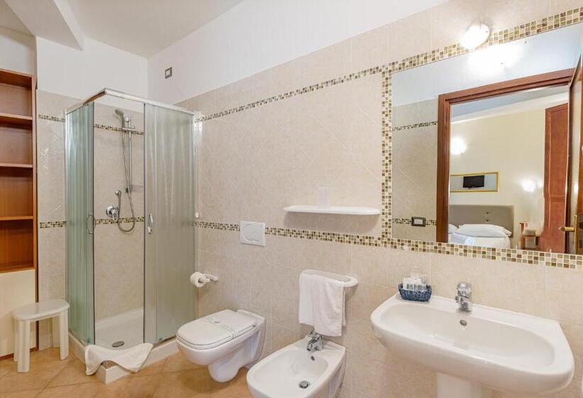 فندق Villa Piras