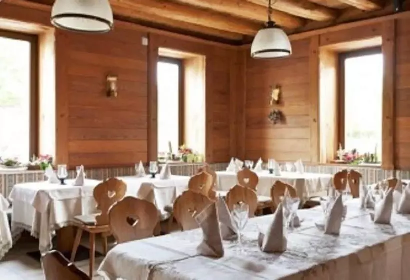 Отель Wellness E Resort Stella Delle Alpi