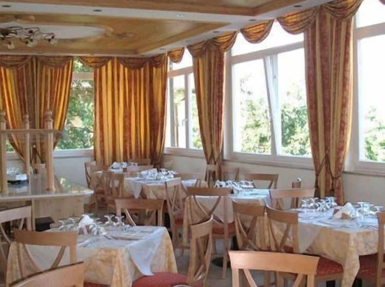 酒店 Wellness E Resort Stella Delle Alpi