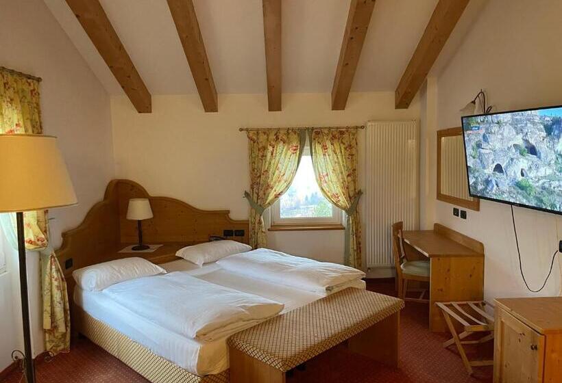 酒店 Wellness E Resort Stella Delle Alpi