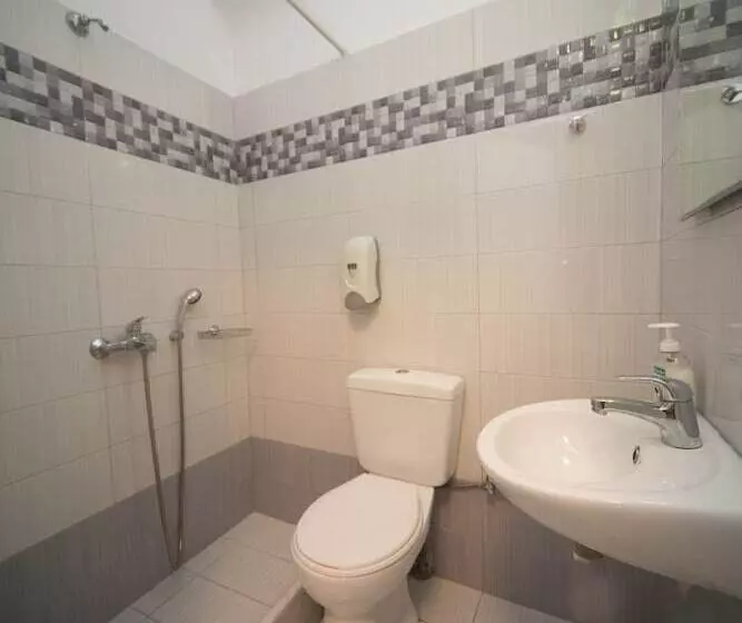 Markakis Studios Fira Town