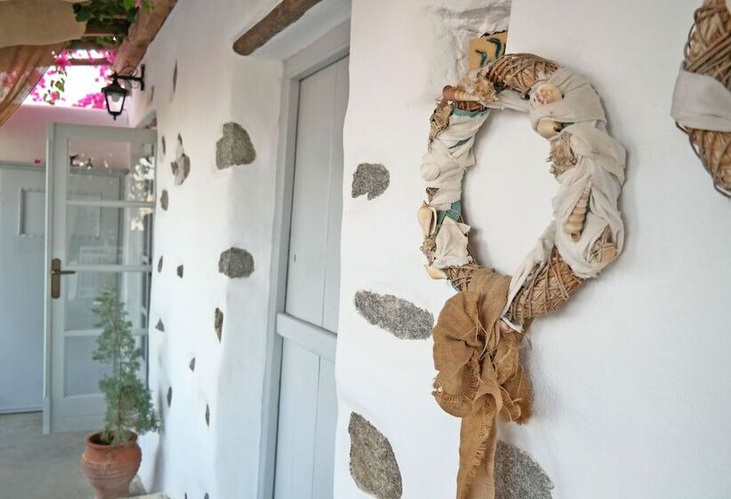 Sun Rock Boutique Suites