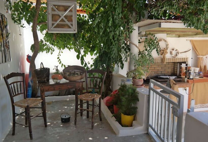 Sun Rock Boutique Suites