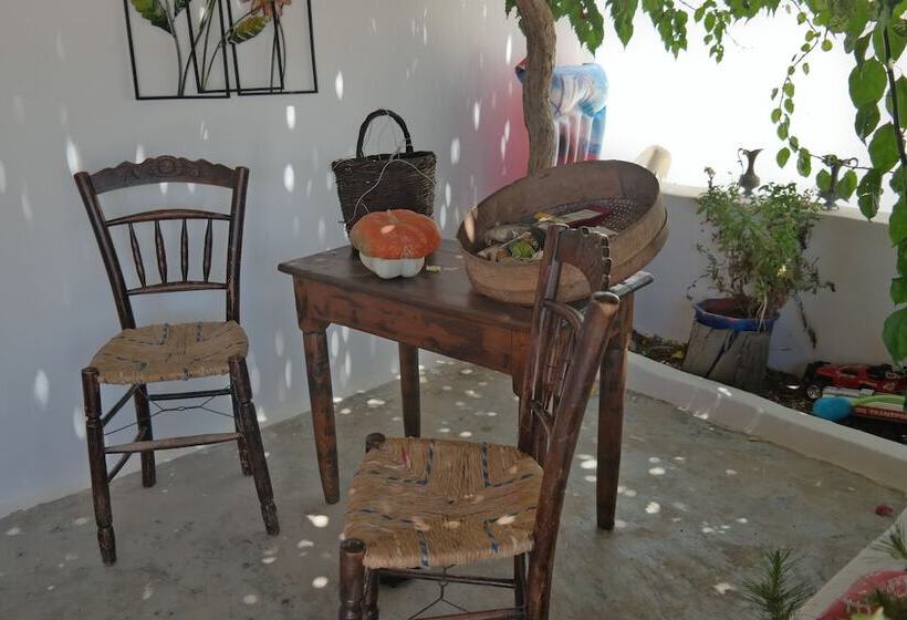 Sun Rock Boutique Suites