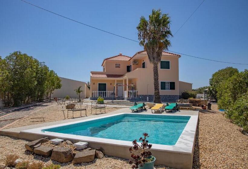 민박 Guesthouse Monte Francisco Baanswy   3 Quartos   Piscina Privada