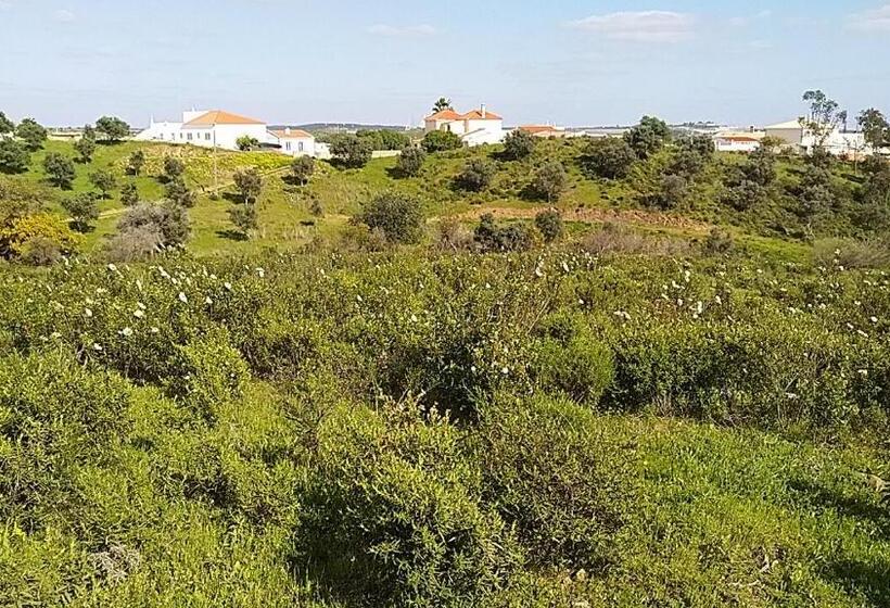 민박 Guesthouse Monte Francisco Baanswy   3 Quartos   Piscina Privada