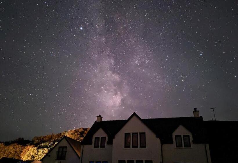 Hazelbank Bed And Breakfast