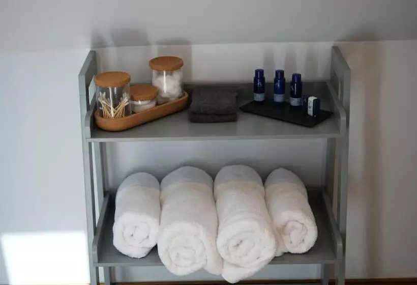 Hazelbank Bed And Breakfast