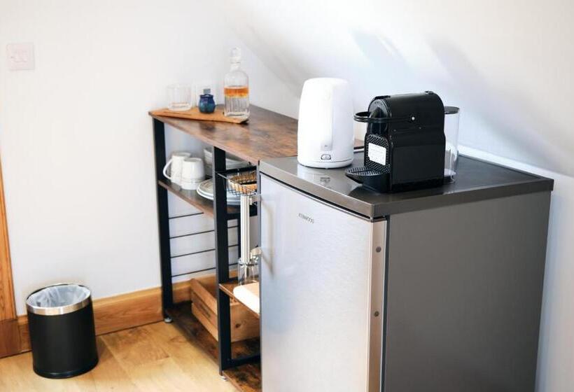 Hazelbank Bed And Breakfast